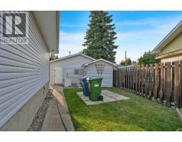 19 Maryvale Crescent NE - photo 20