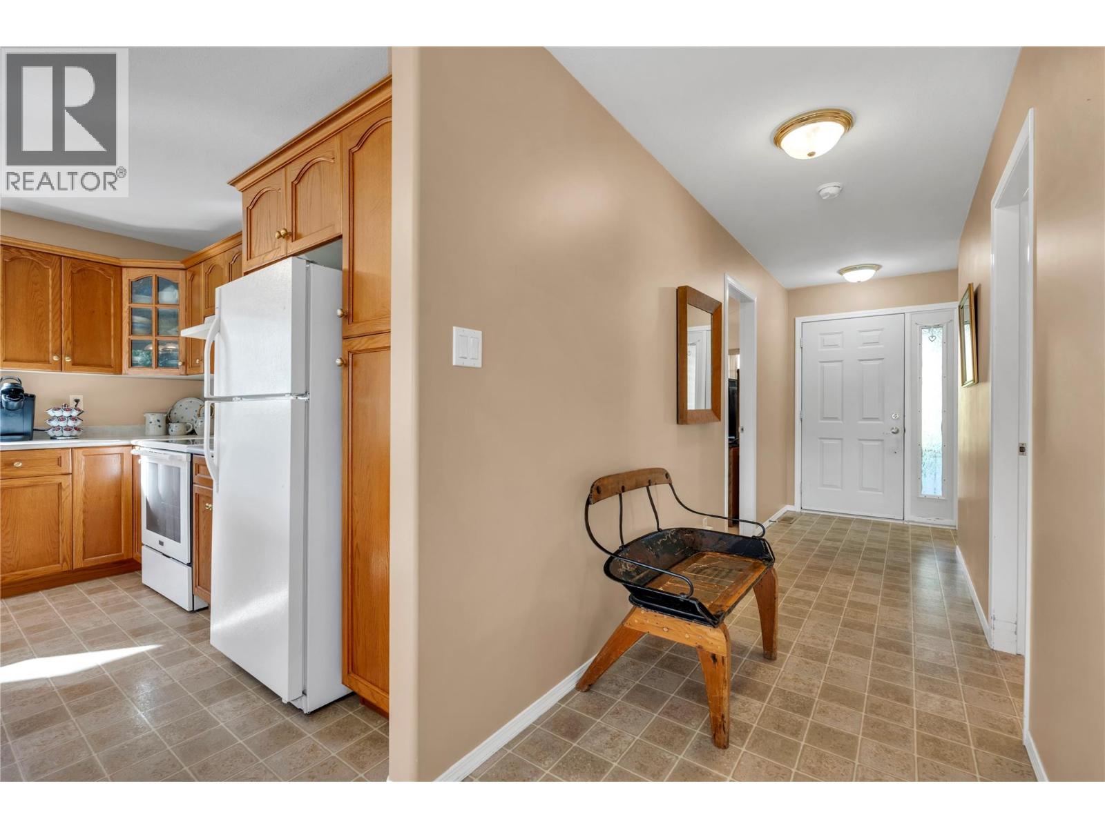 546 Redwing Drive - 4