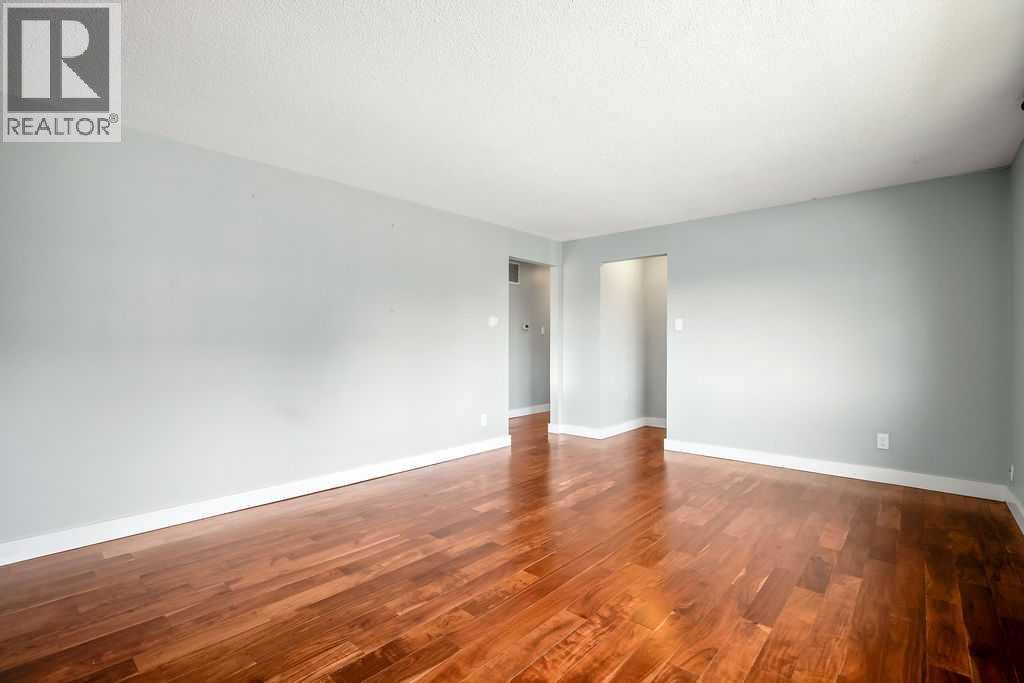 5415 5 Street SW - 5