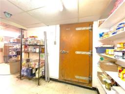 718 Osborne Street, Winnipeg, MB R3L2C2 Photo 20