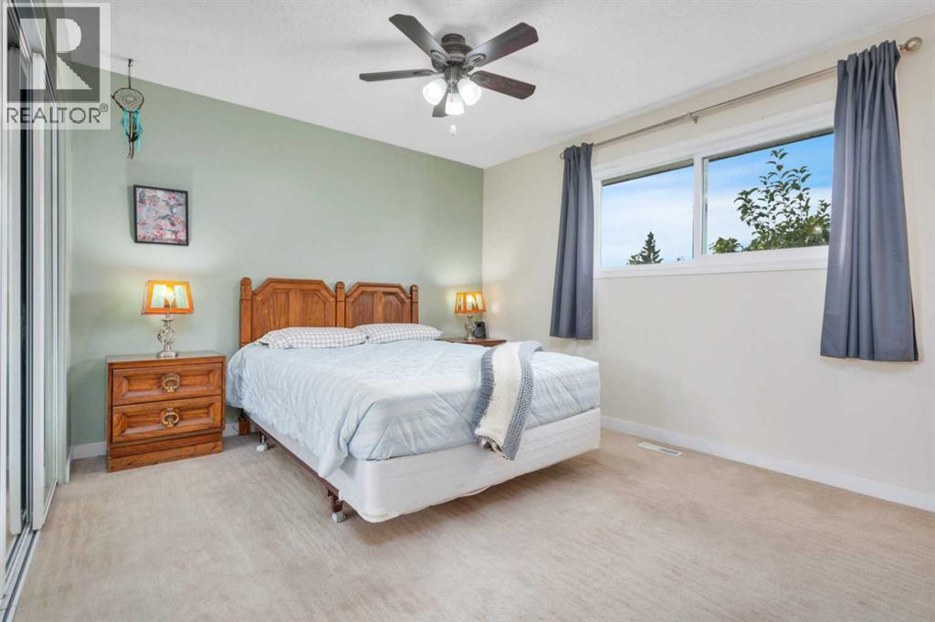 7028 59 Avenue - 16