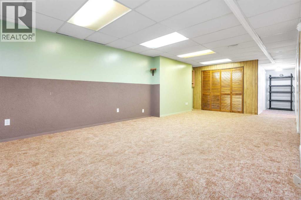 7028 59 Avenue - Image 25