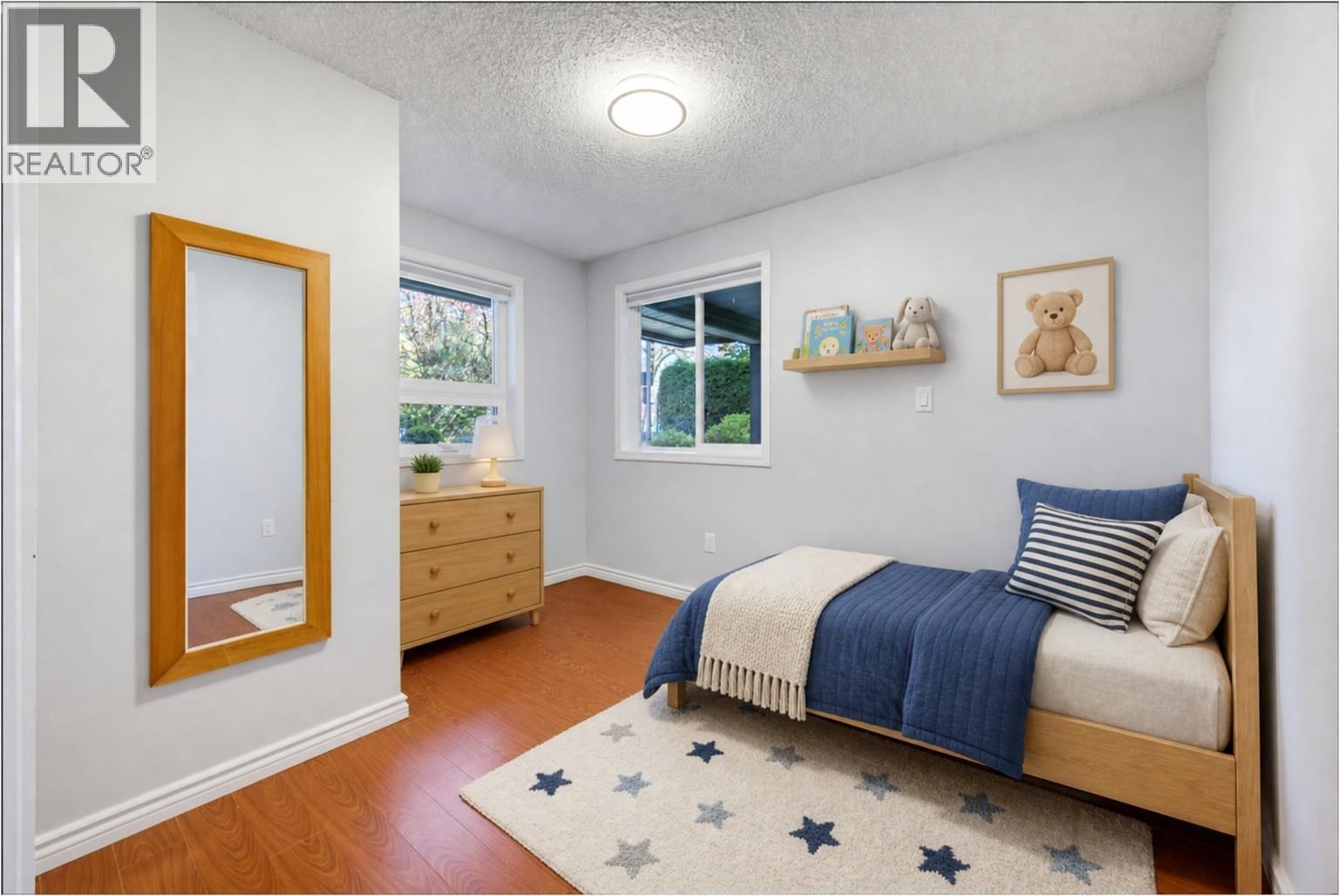 Photo of 101 1040 E BROADWAY 18