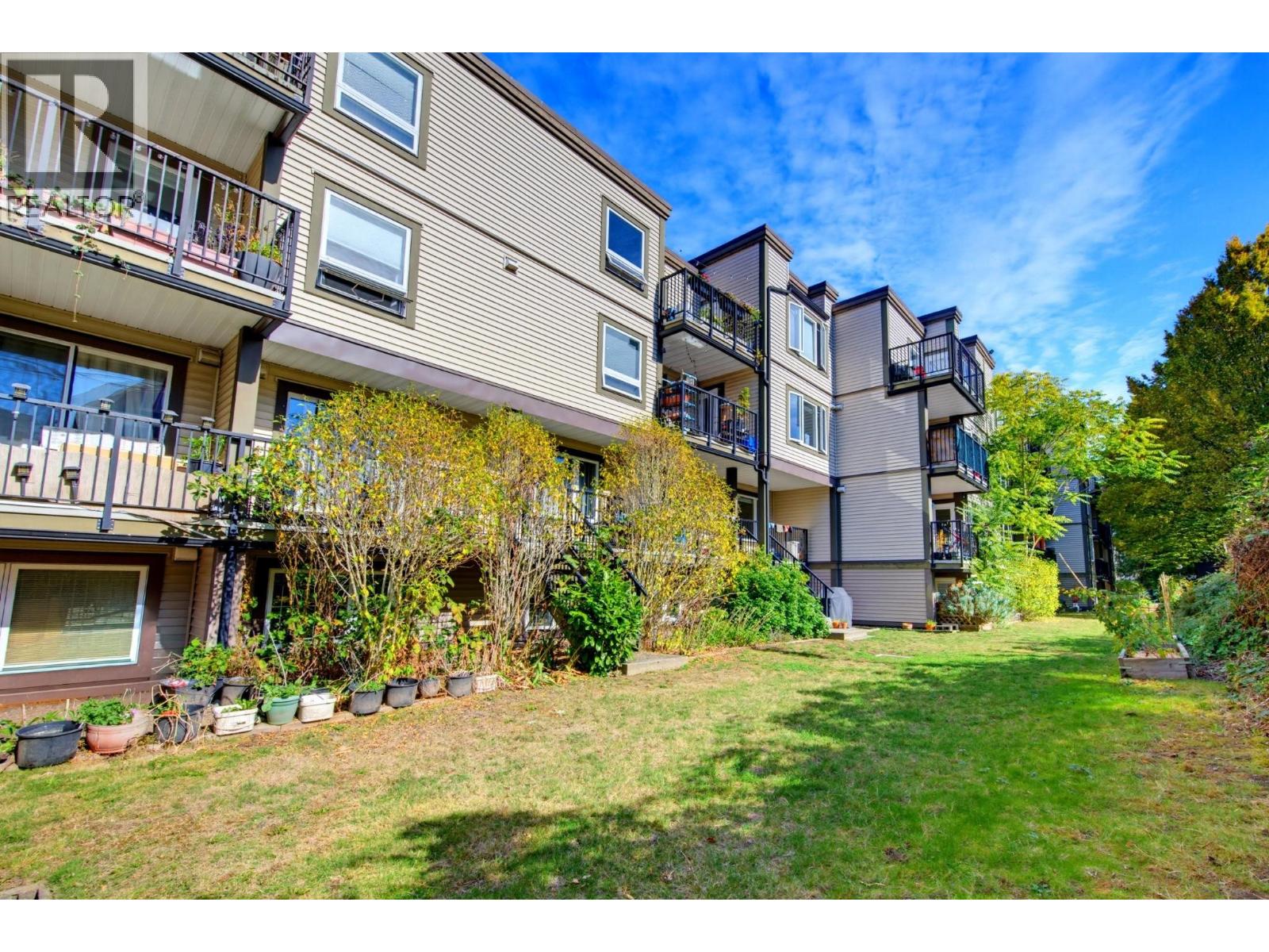 Photo of 101 1040 E BROADWAY 28