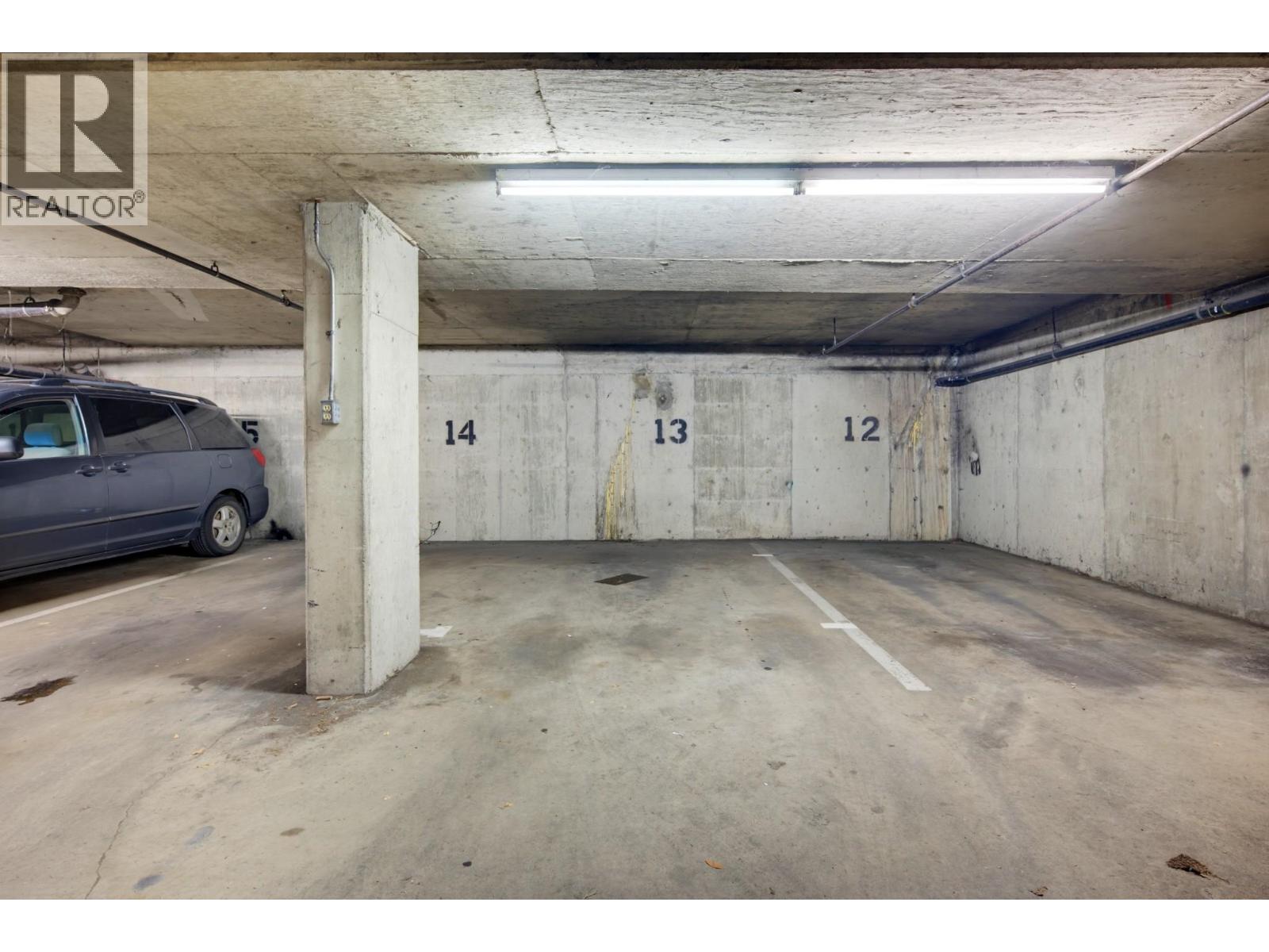 Photo of 101 1040 E BROADWAY 32