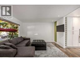 4711 26 Avenue SW - photo 5