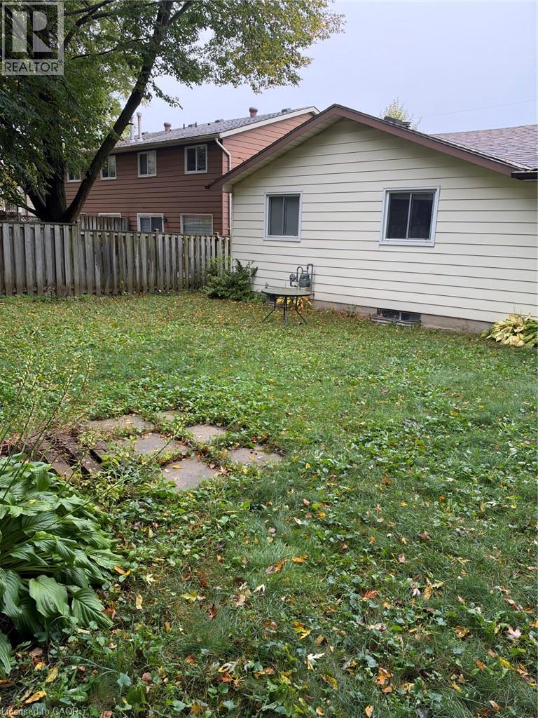 70 Churchill Street — photo 12