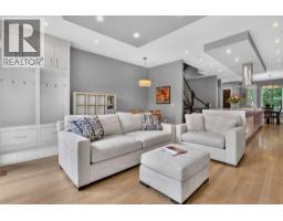 2219 2 Avenue Nw, Calgary, AB T2N0H1 Photo 17
