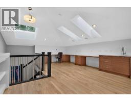 2219 2 Avenue Nw, Calgary, AB T2N0H1 Photo 32