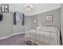 2219 2 Avenue Nw, Calgary, AB T2N0H1 Photo 36