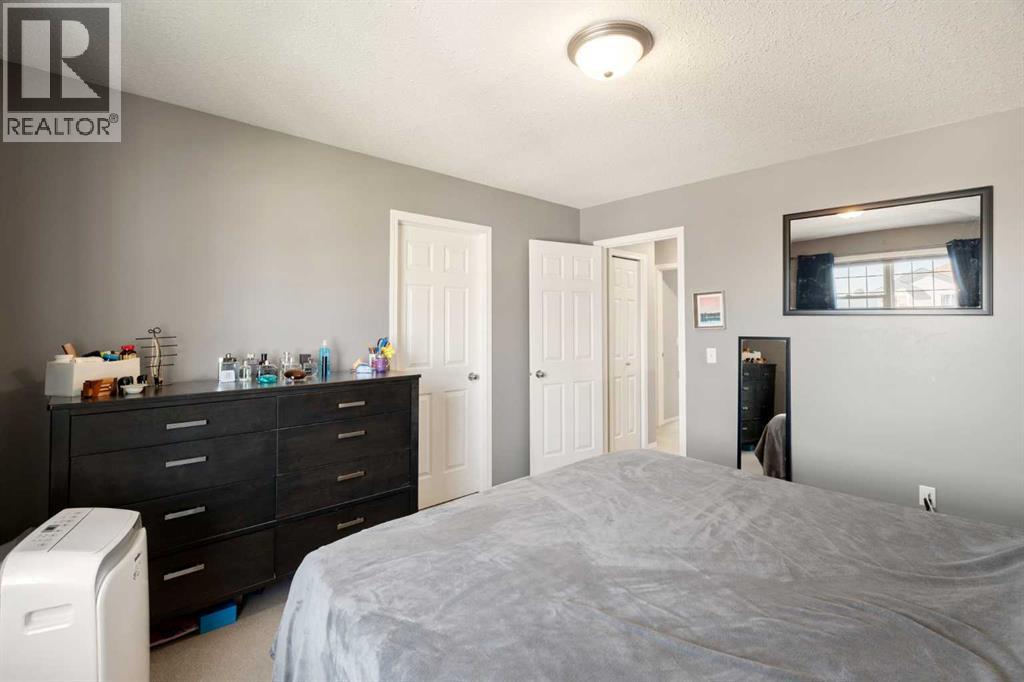 310 Coventry Road NE photo 17