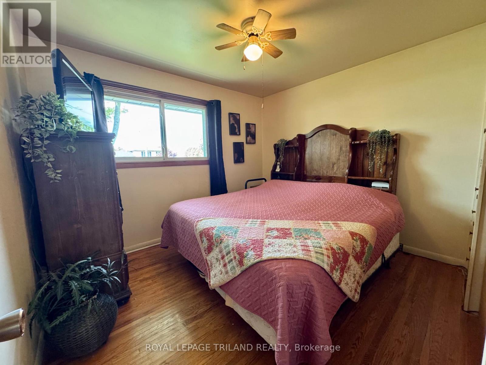 272 RICHMOND STREET - 14