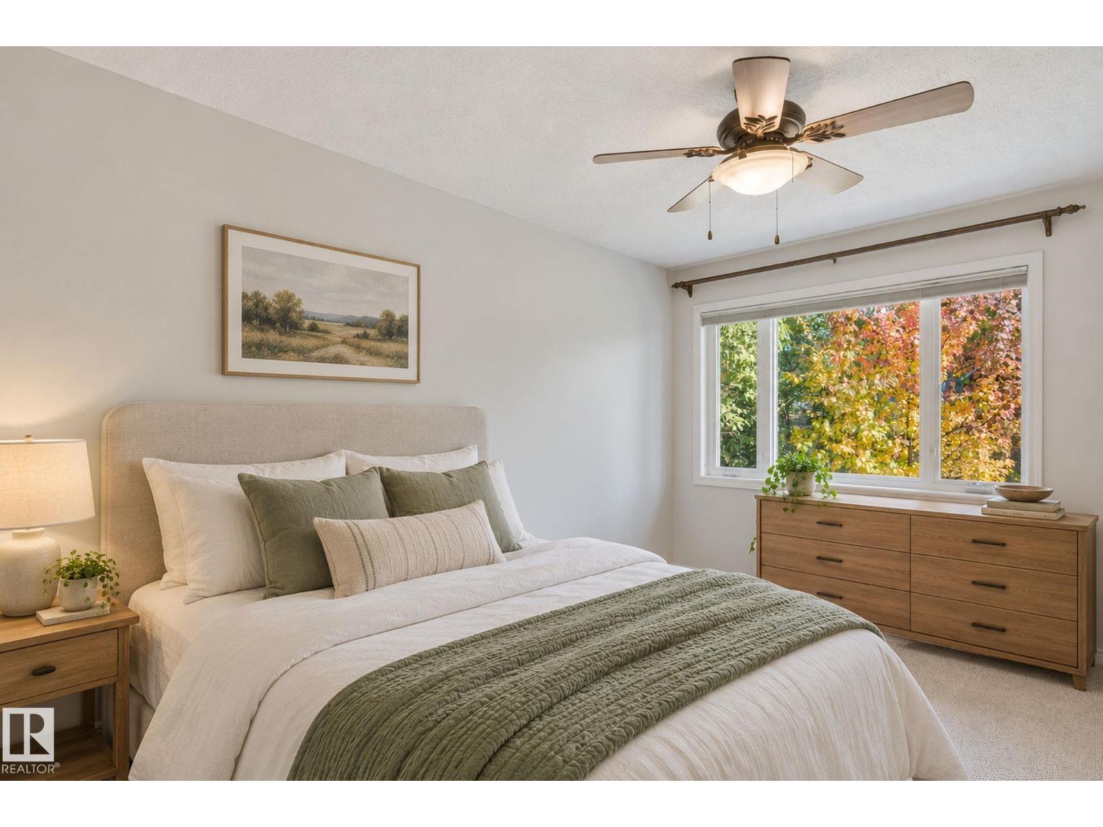 11946 70 ST NW - 4