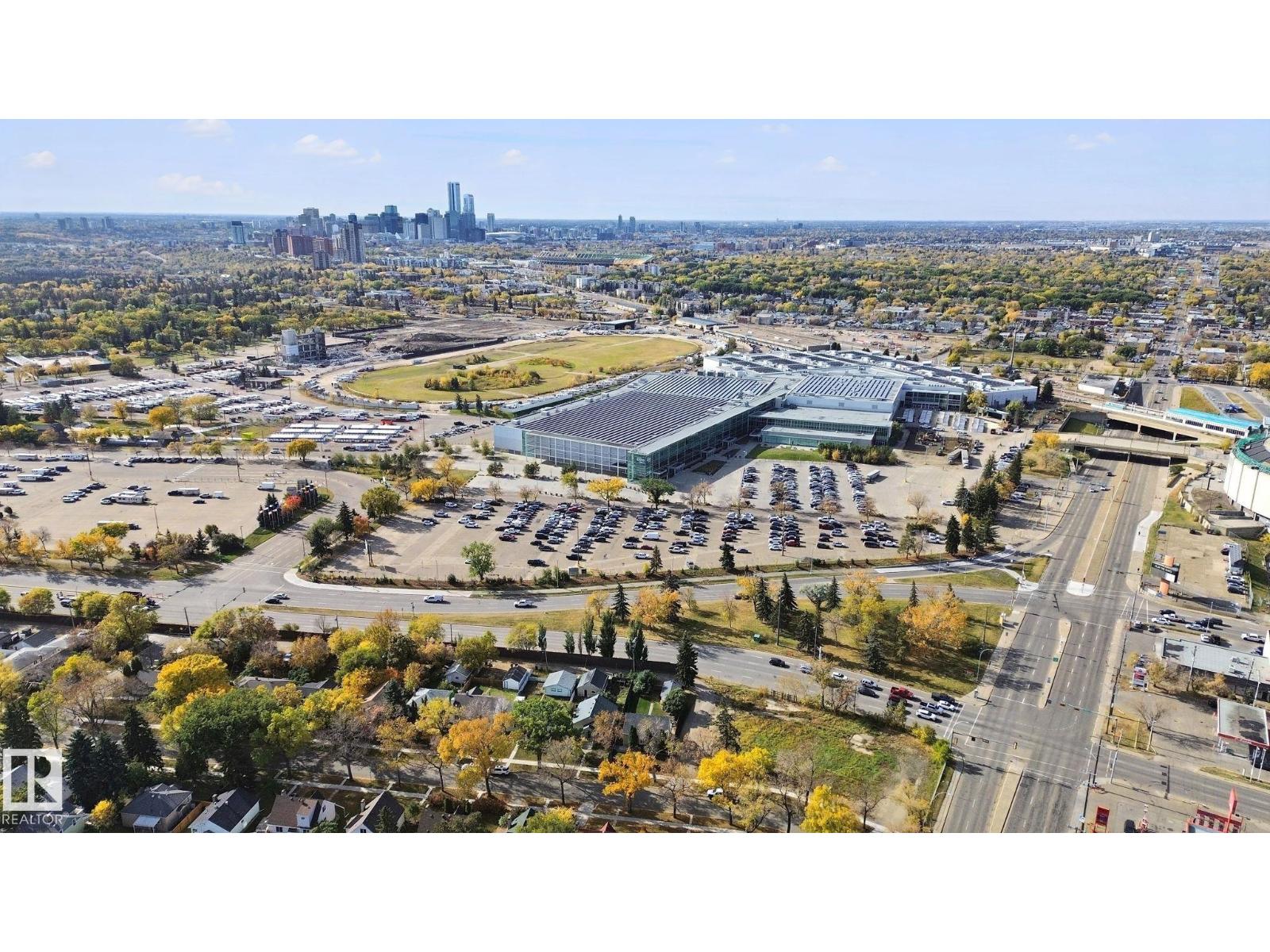 11946 70 ST NW - 41