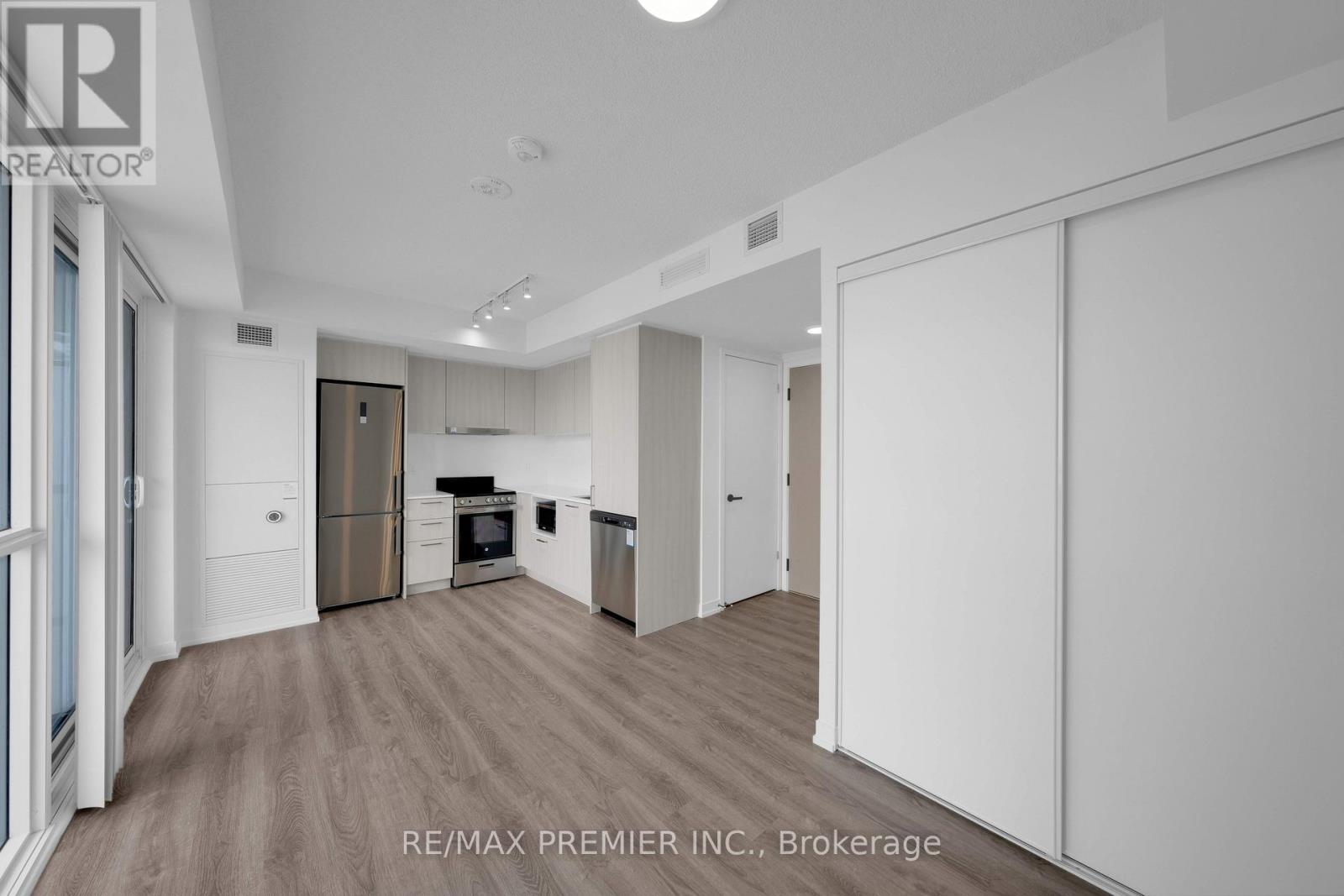 3712 - 195 COMMERCE STREET, Vaughan (Vaughan Corporate Centre) — photo 7