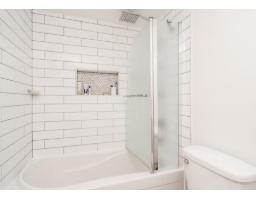 104 15991 Thrift Avenue, White Rock, BC V4B2M9 Photo 19