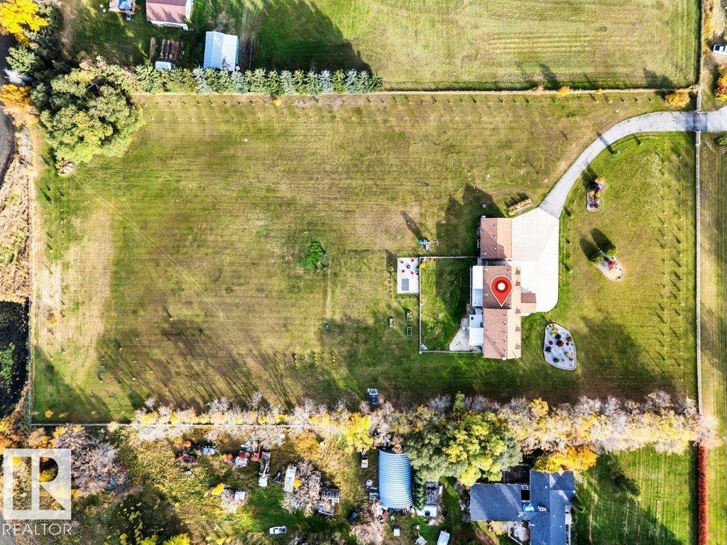 4-52312 Rge Rd 274 - 69
