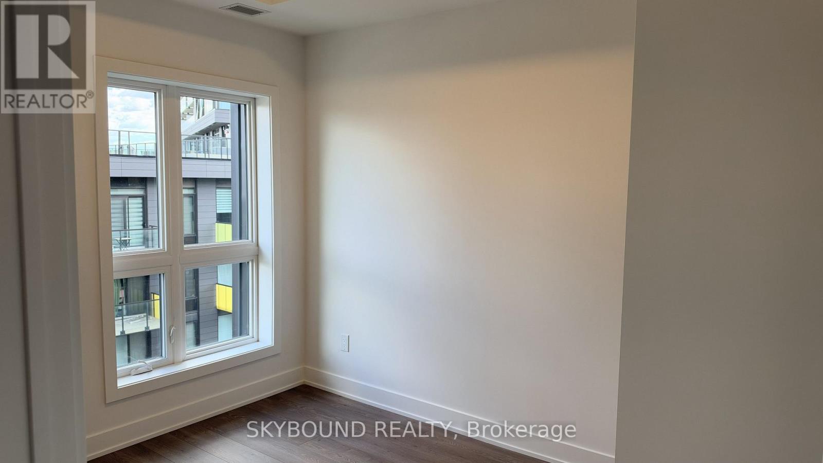 3008 William Cutmore Boulevard — photo 16