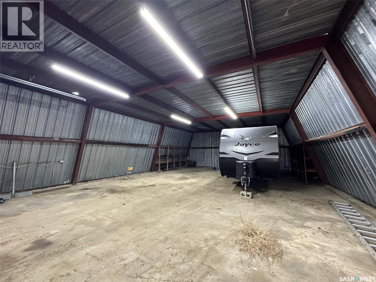 Jones Acreage - 39