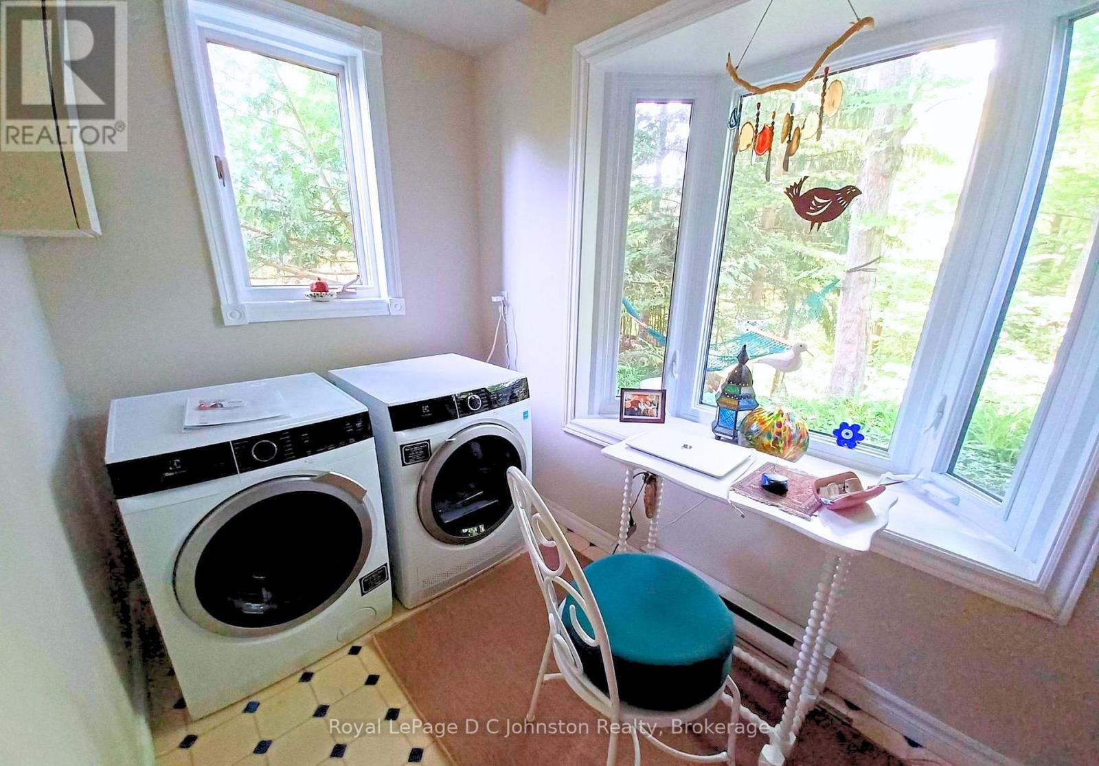 383 Mcnabb Street — photo 13