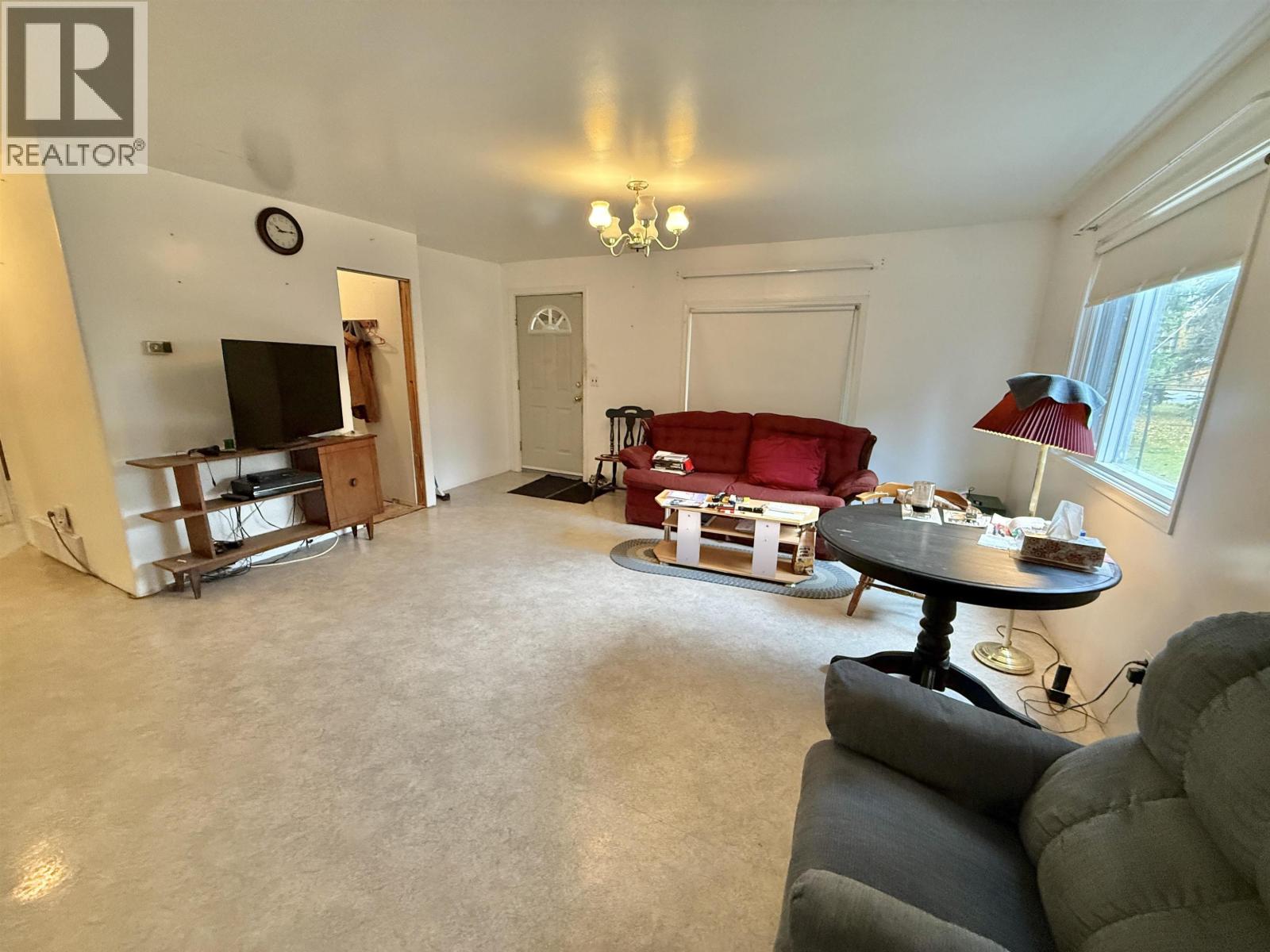 2064 WEST FRASER ROAD - 7