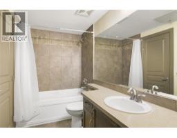 654 Cook Road Unit# 238 Lot# 33, Kelowna, BC V1W3G7 Photo 14
