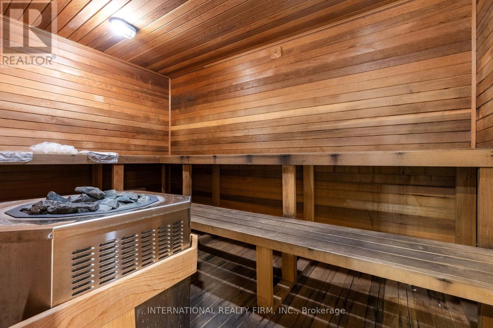 75 Emmett Avenue — photo 38