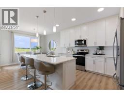 Pantry - 464 Lawthorn Way Se, Airdrie, AB T4A3M8 Photo 15