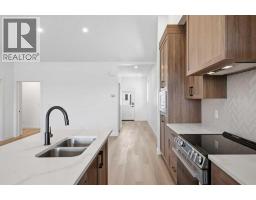 1600, 15 Coopersfield Link SW - photo 10