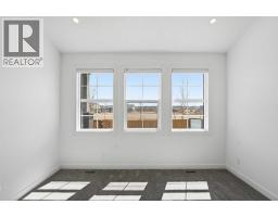 1600, 15 Coopersfield Link SW - photo 21