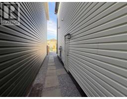 399 Hotchkiss Manor Se, Calgary, AB T3S0M9 Photo 45