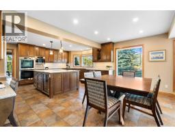 5pc Bathroom - 505 Bearspaw Village Ridge Nw, Rural Rocky View County, AB T3L2P1 Photo 15