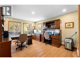 2pc Bathroom - 505 Bearspaw Village Ridge Nw, Rural Rocky View County, AB T3L2P1 Photo 20