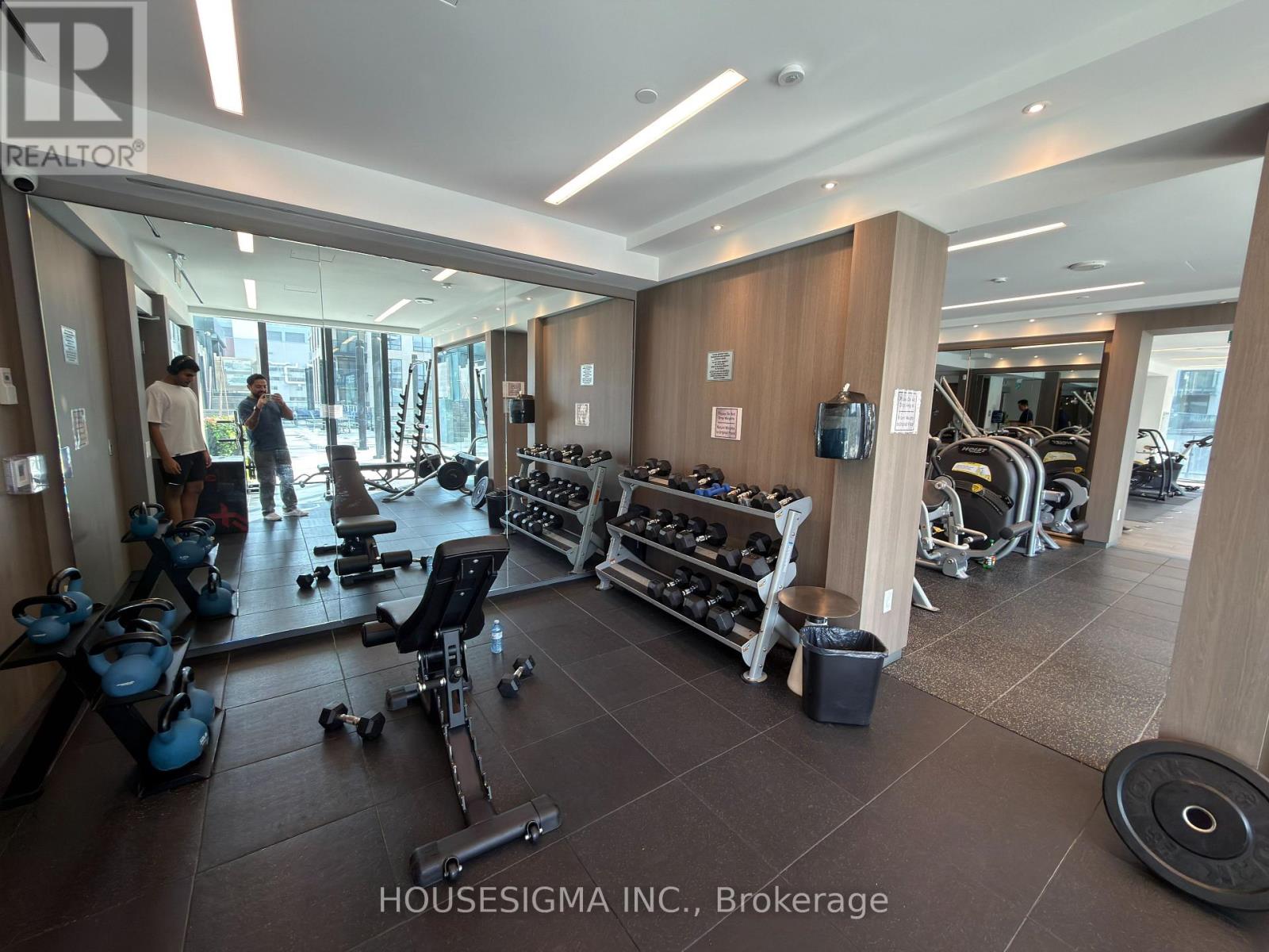 77 Shuter Street — photo 17