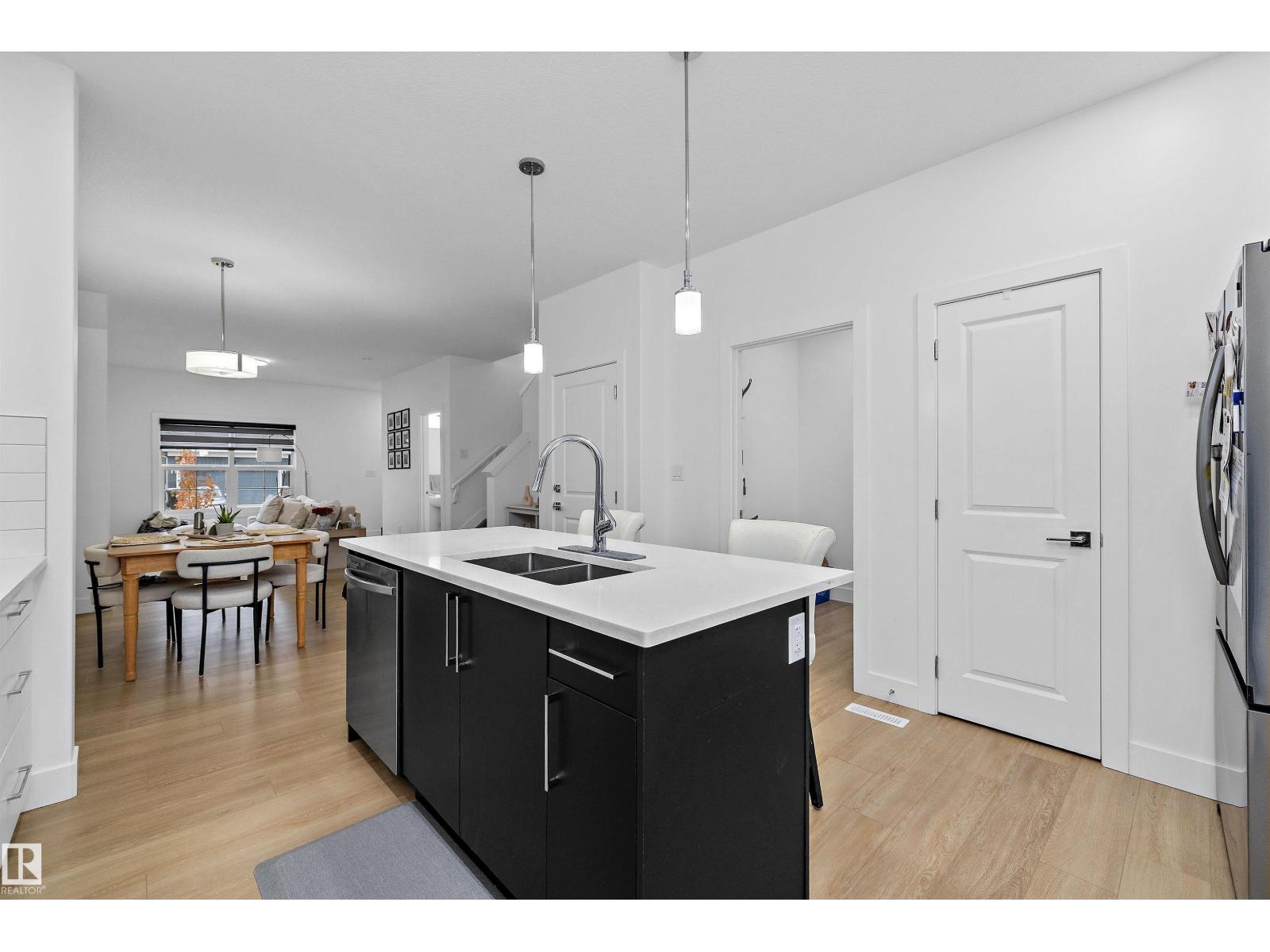 74 Penn Place, photo 14