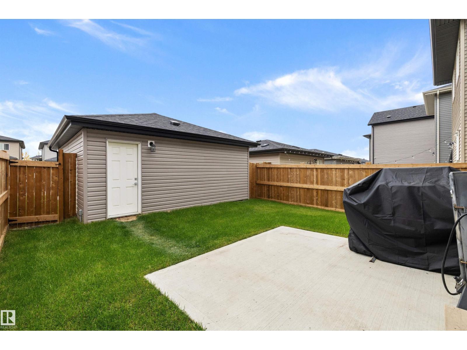 74 Penn Place, photo 41