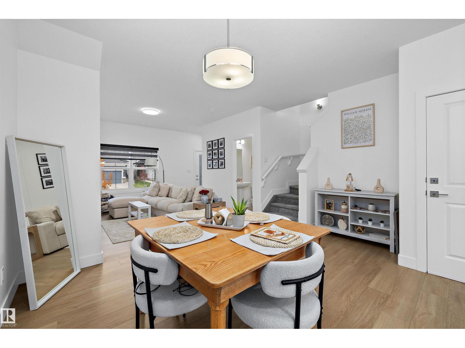 74 Penn Place, photo 9