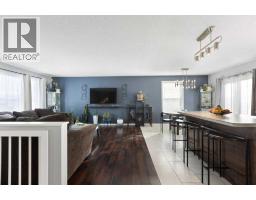 172 Rundlefield Crescent NE - photo 4