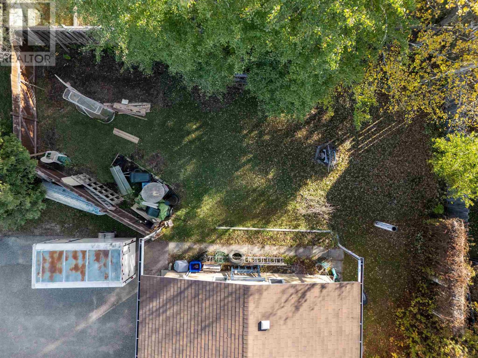 34 LYNNE CT - Image 42