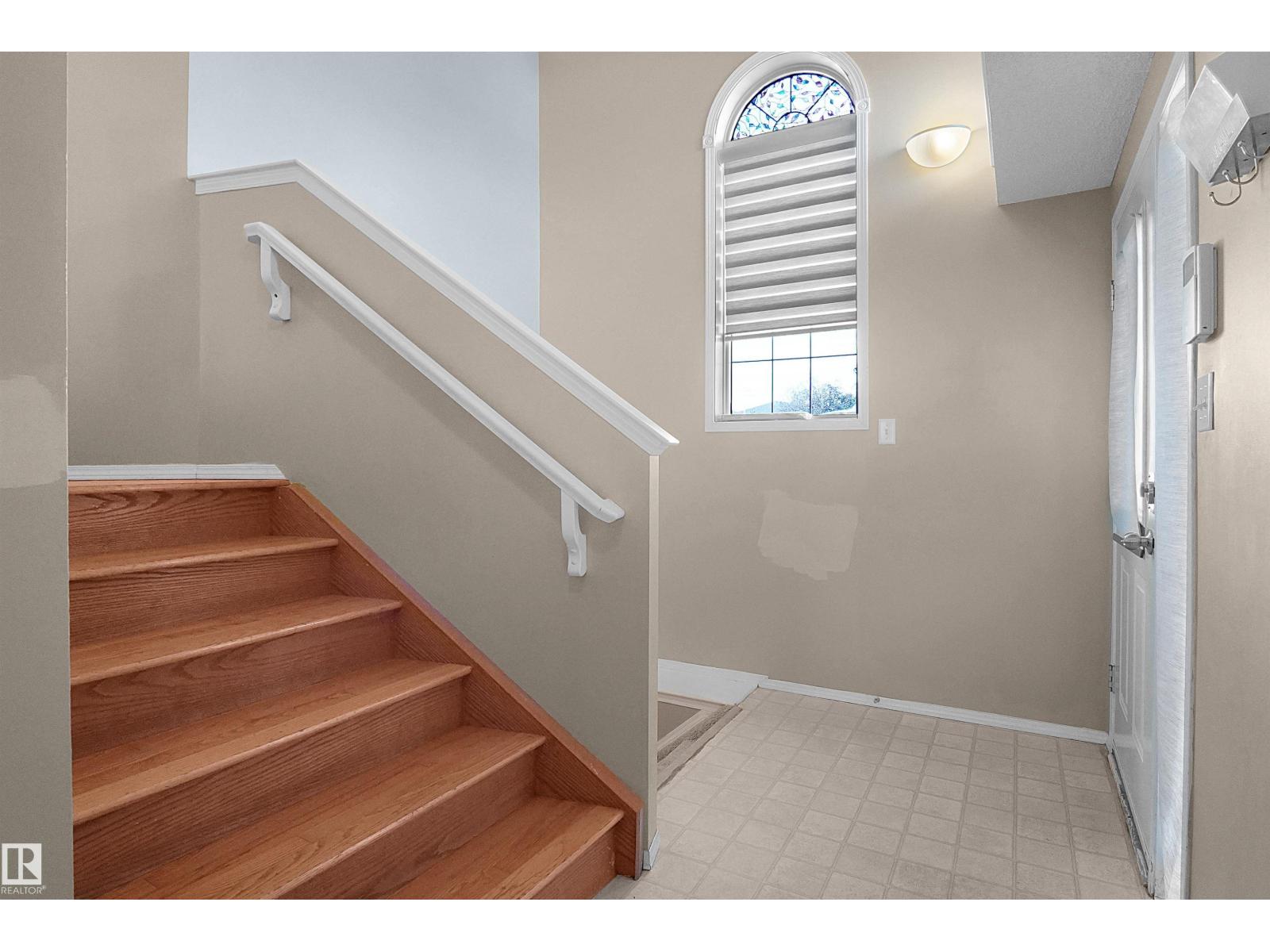 16112 92 Street NW, photo 5