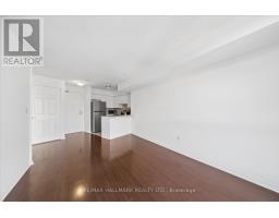 915 - 18 Valley Woods Road, Toronto, ON M3A0A1 Photo 18
