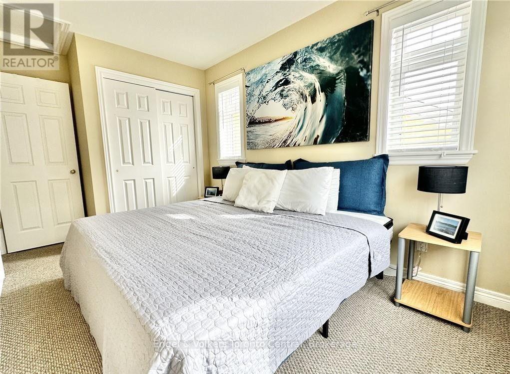 1579 Anstruther Lake Road — photo 18