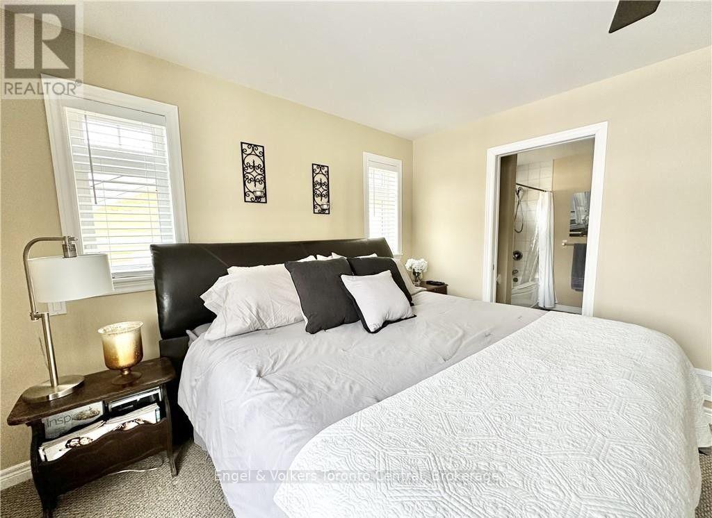 1579 Anstruther Lake Road — photo 24