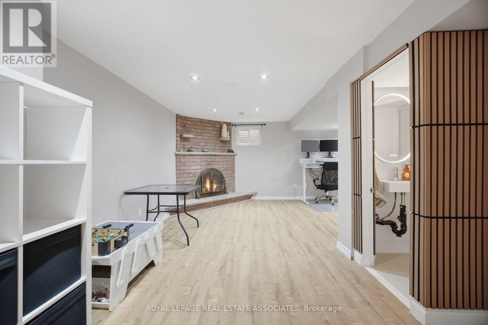 4002 BISHOPSTOKE LANE - 45