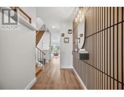 Kitchen - 4002 Bishopstoke Lane, Mississauga, ON L4Z1J2 Photo 9
