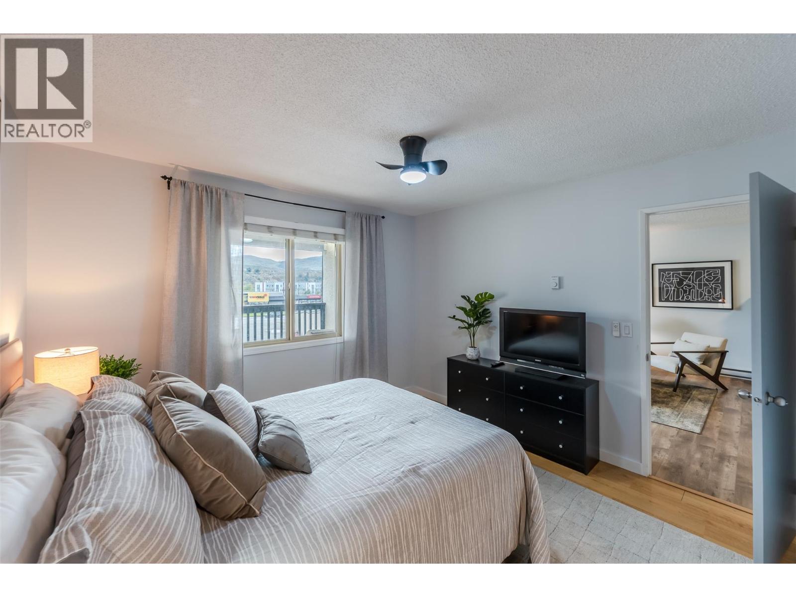 529 Co-Op Avenue Unit# 10, Oliver