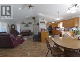 3pc Bathroom - 614 3 Street N, Grassy Lake, AB T0K0Z0 Photo 6