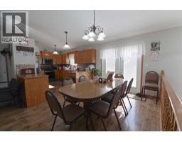 4pc Bathroom - 614 3 Street N, Grassy Lake, AB T0K0Z0 Photo 7