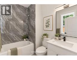 Bathroom - 2190 Jingle Pot Rd, Nanaimo, BC V9R6J2 Photo 9
