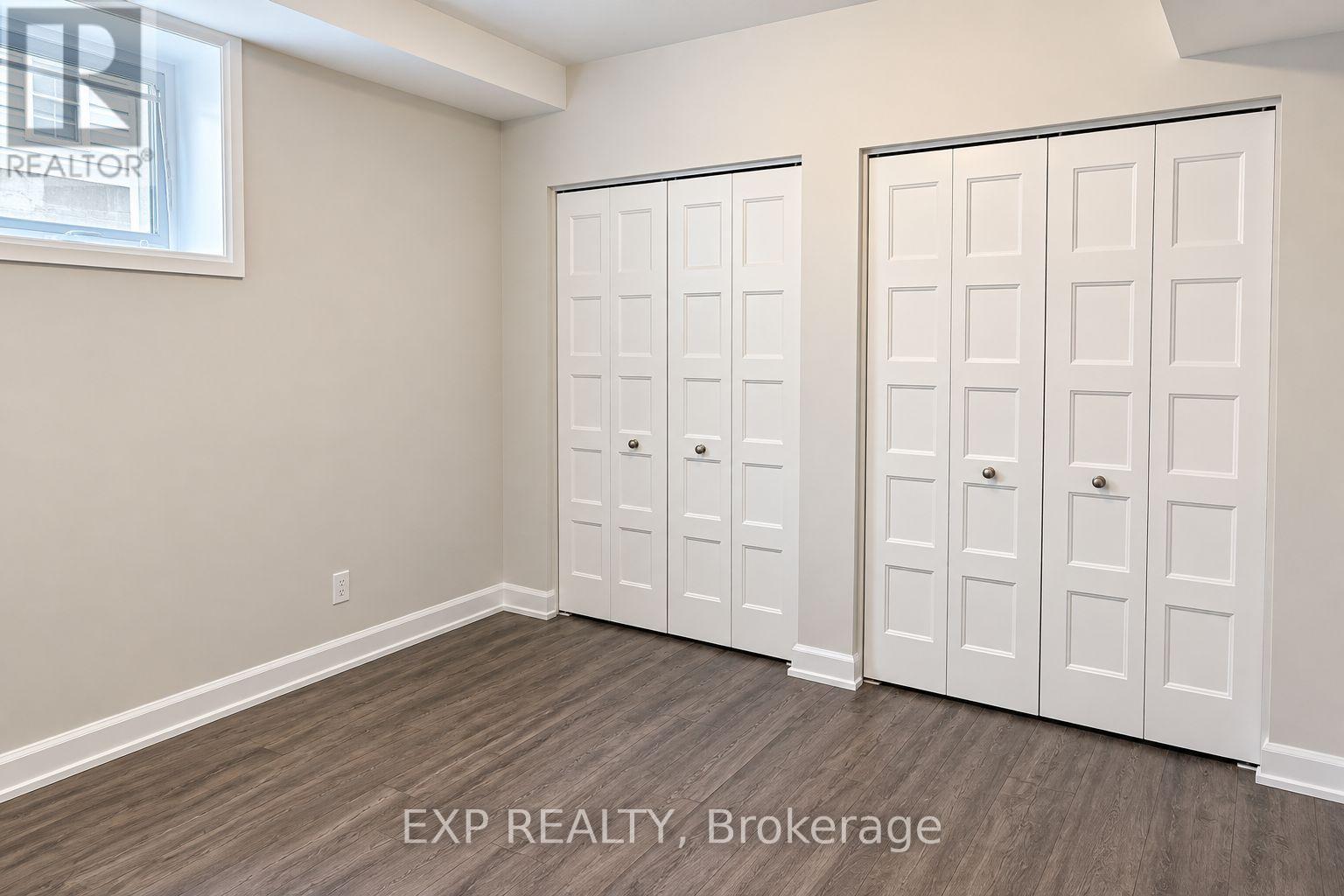 B - 738 AZURE STREET, Russell — photo 8